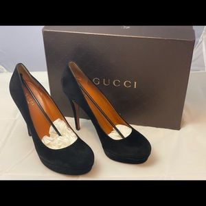 GUCCI ROUND TOE STILETTO PUMP 9B / 39